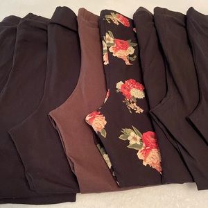 8 pair of pre-owned Torrid leggings